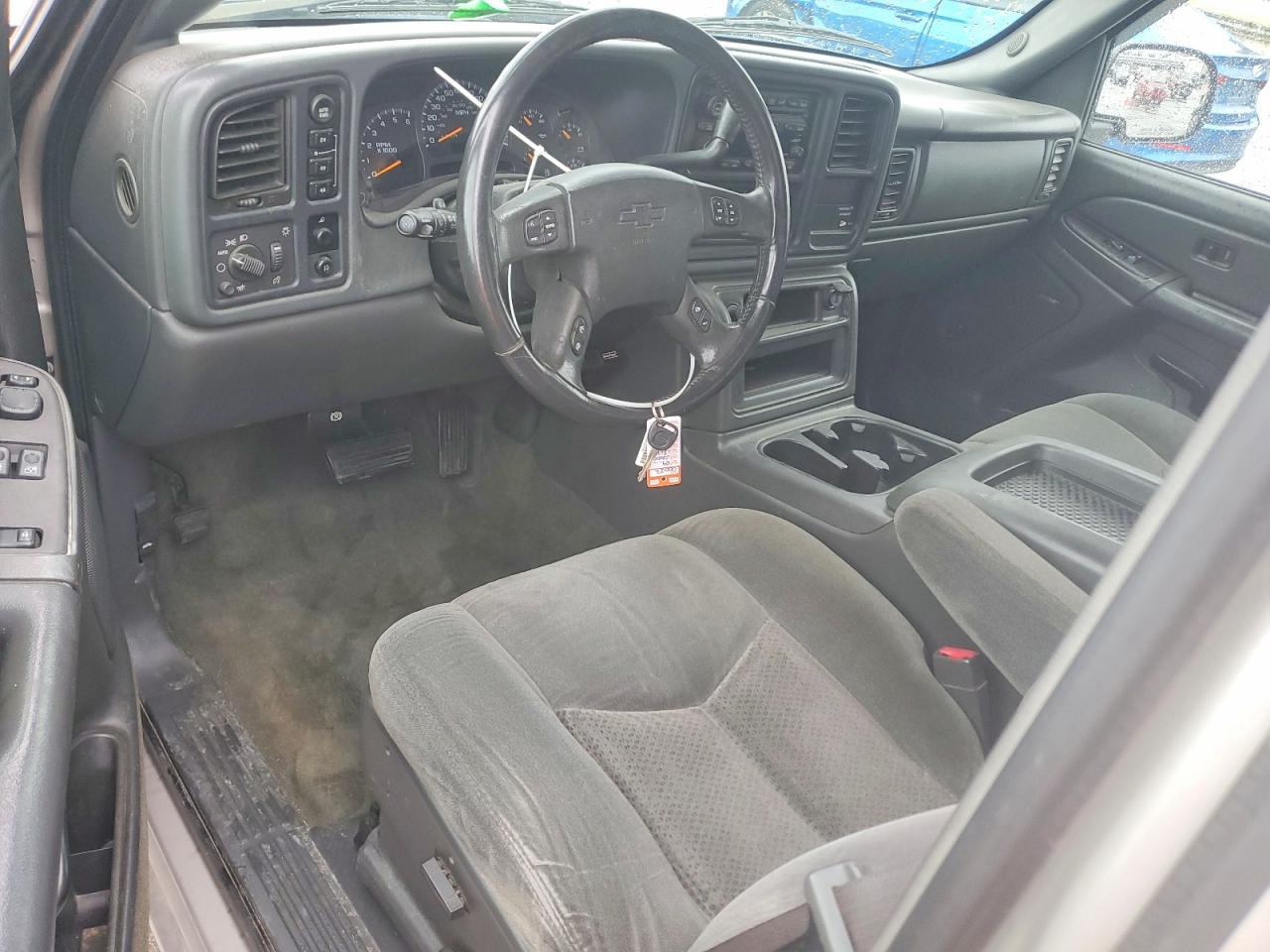 2004 CHEVROLET SILVERADO K1500 photo 15
