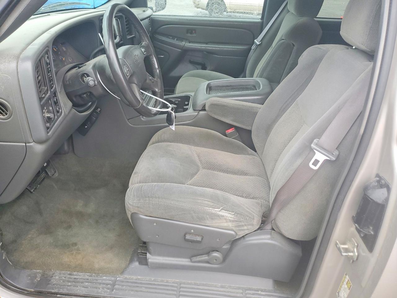 2004 CHEVROLET SILVERADO K1500 photo 13