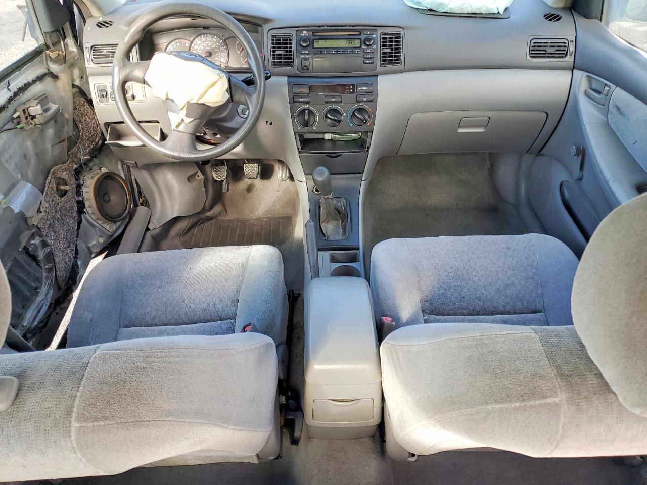 2003 TOYOTA COROLLA CE photo 8
