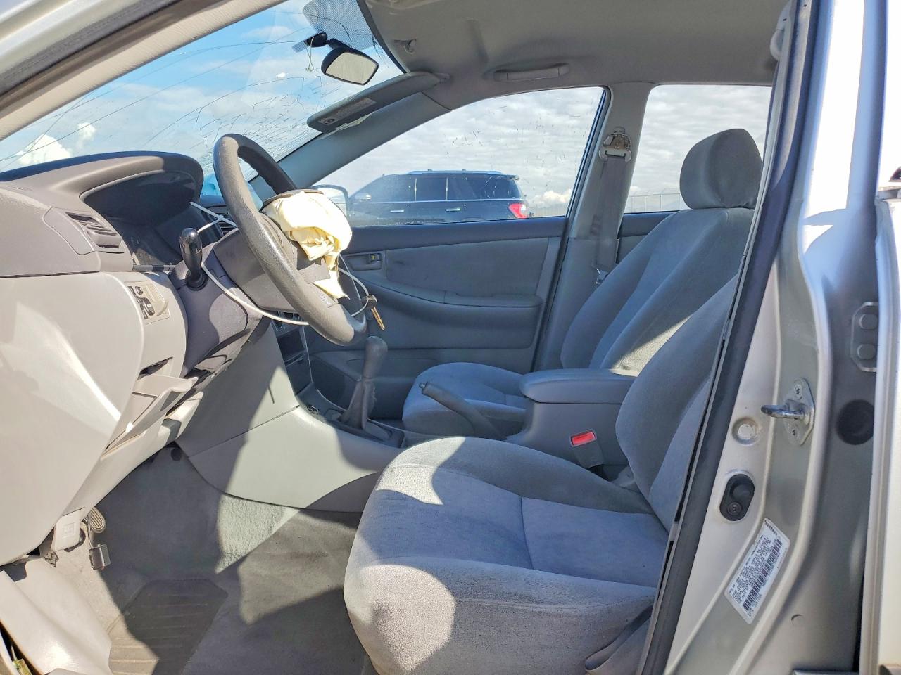 2003 TOYOTA COROLLA CE photo 7