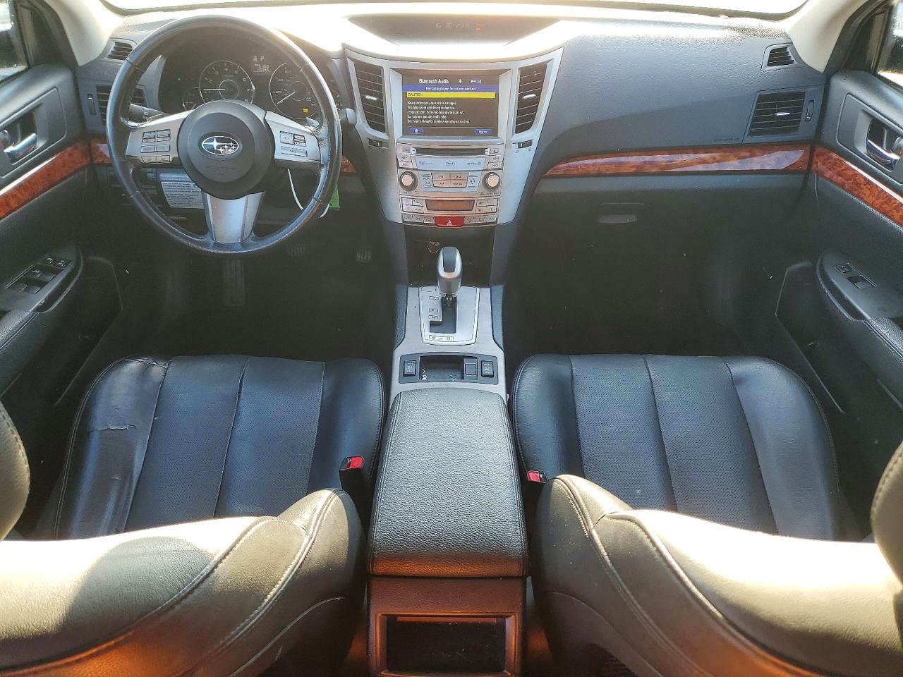 2011 SUBARU OUTBACK 2.5I LIMITED photo 8