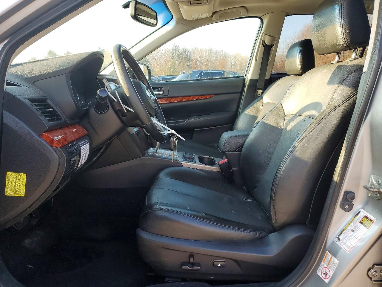 2011 SUBARU OUTBACK 2.5I LIMITED photo 7
