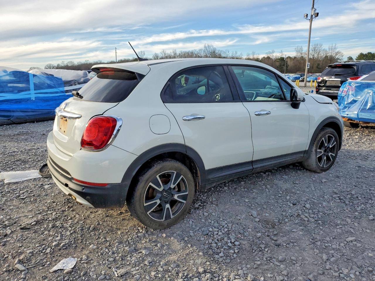 2016 FIAT 500X EASY photo 3