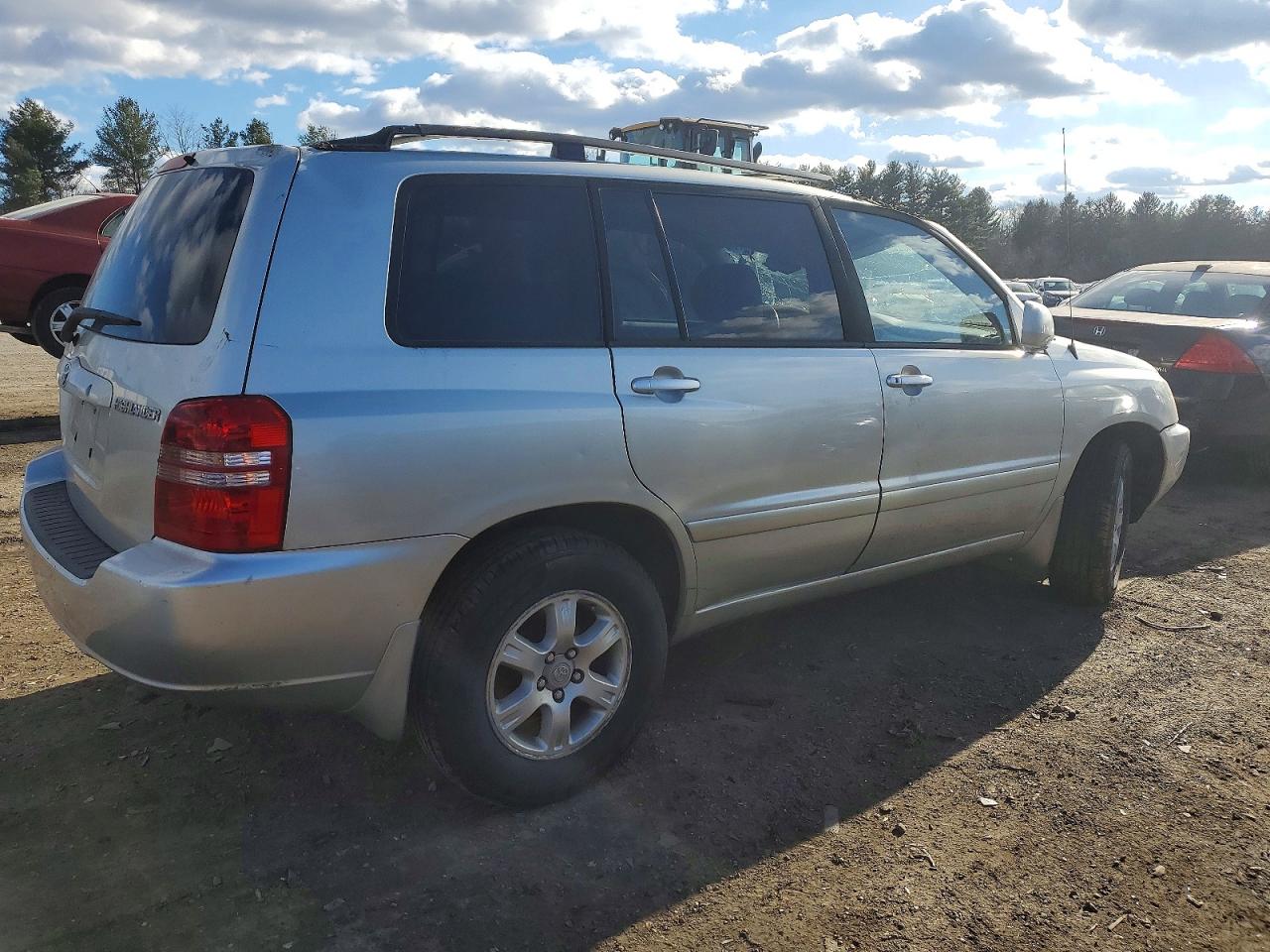 2003 TOYOTA HIGHLANDER LIMITED photo 3