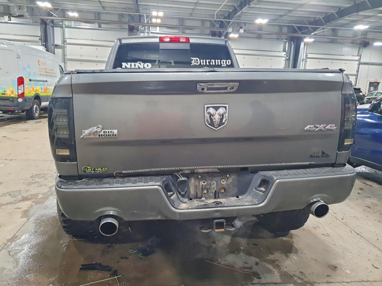 2011 DODGE RAM 1500 photo 6