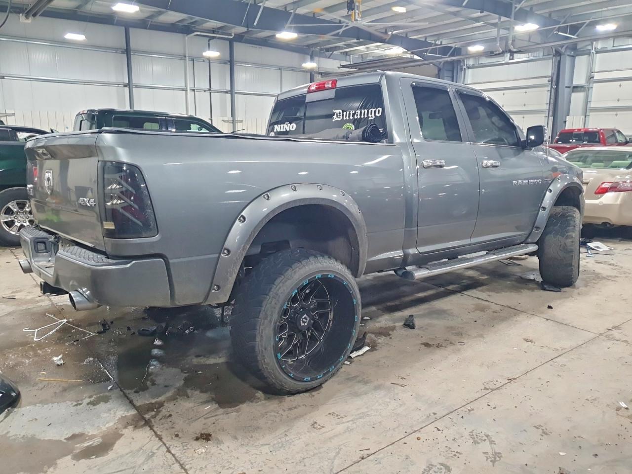2011 DODGE RAM 1500 photo 3