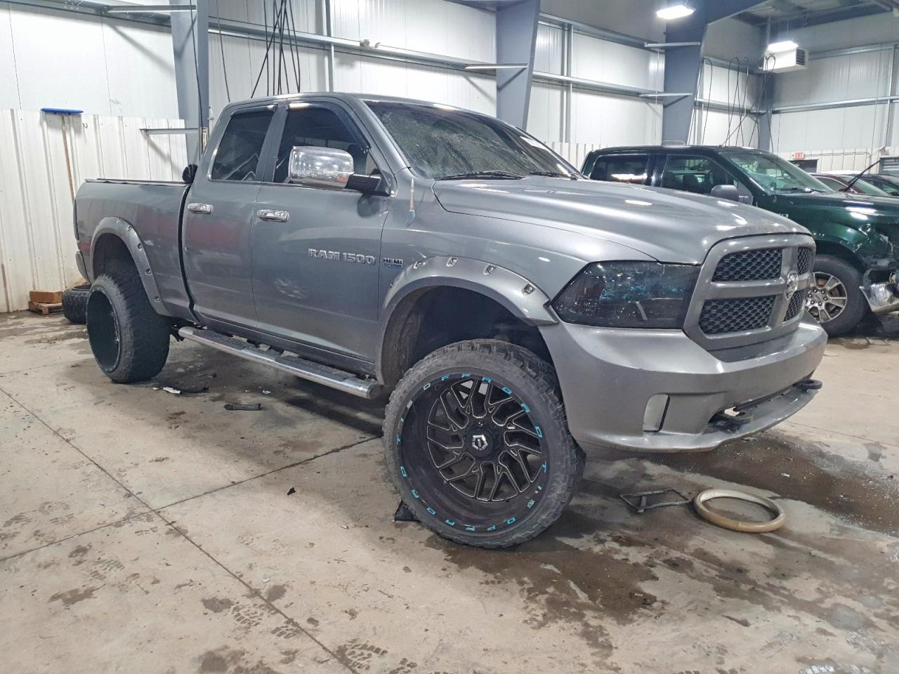 2011 DODGE RAM 1500 photo 4