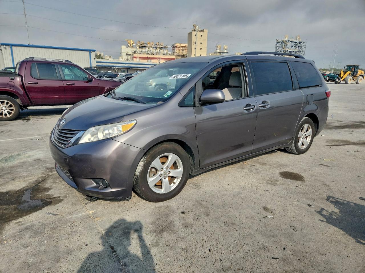 2015 TOYOTA SIENNA