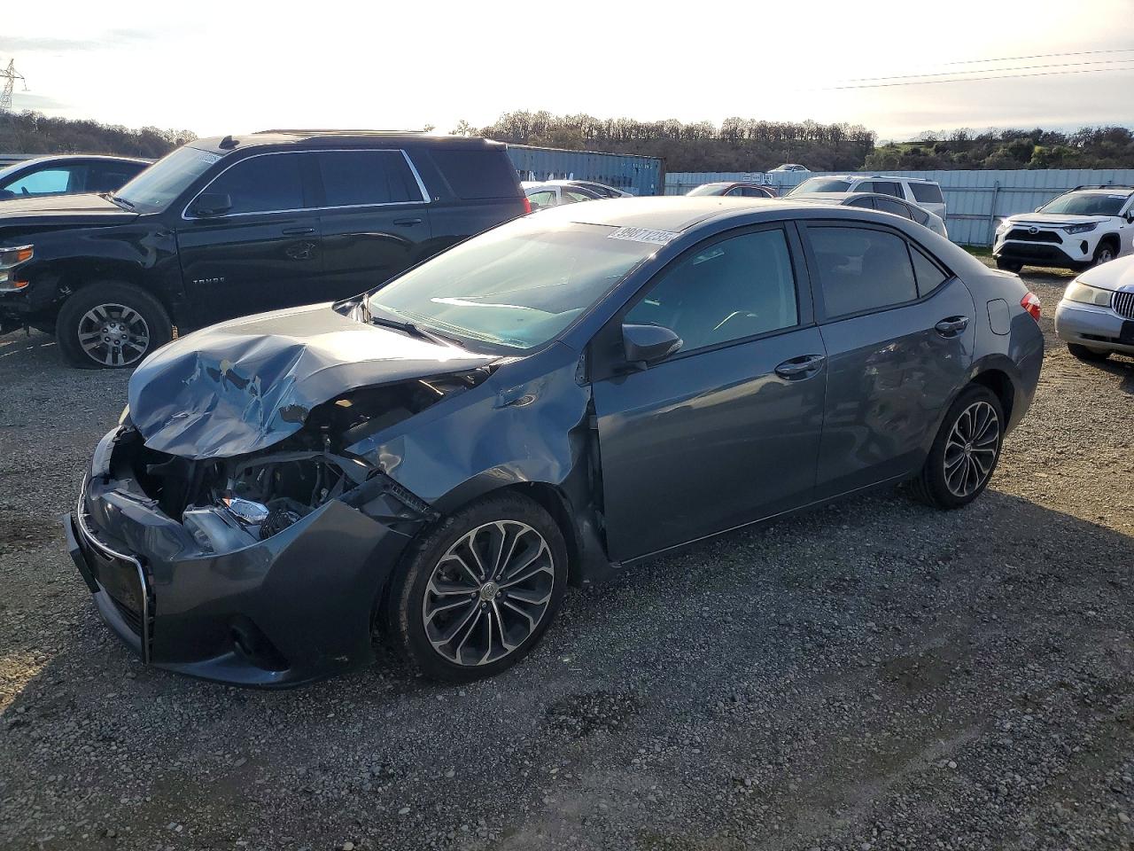 2015 TOYOTA COROLLA