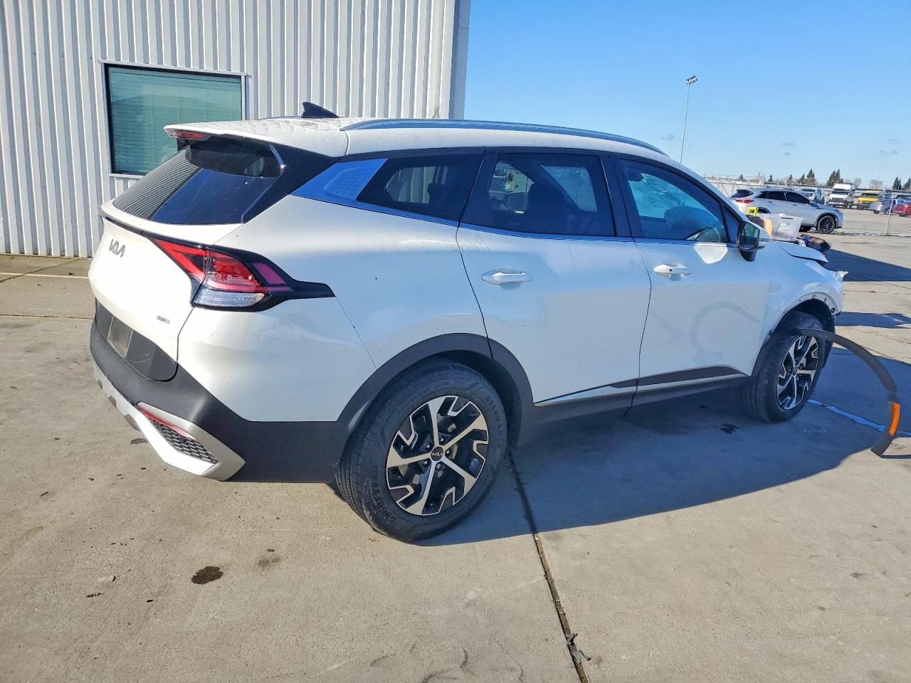 2025 KIA SPORTAGE EX photo 3