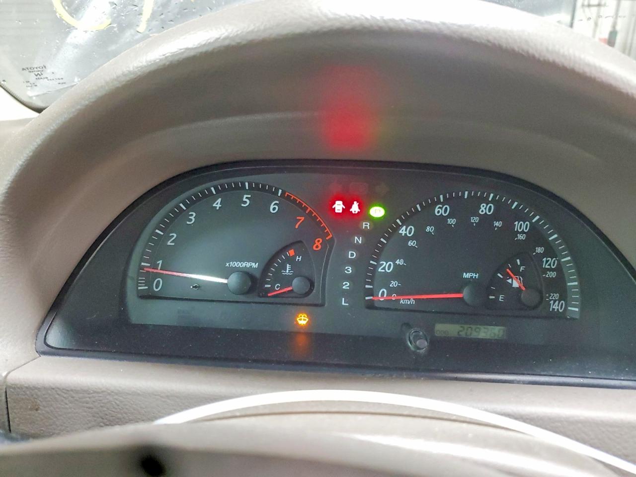 2004 TOYOTA CAMRY XLE V6 photo 9