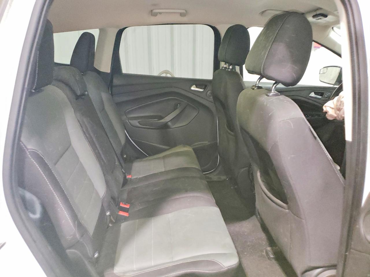 2016 FORD ESCAPE SE photo 41
