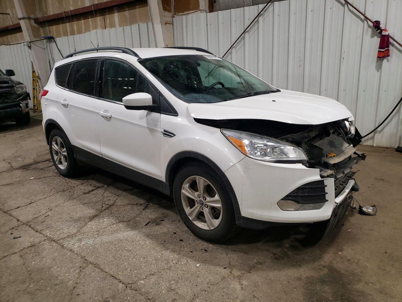 2016 FORD ESCAPE SE photo 13
