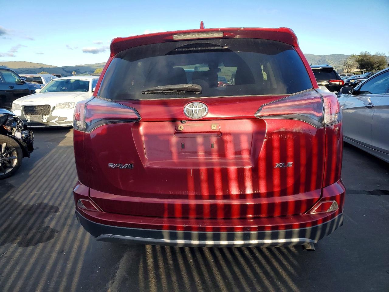2018 TOYOTA RAV4 ADVENTURE photo 6