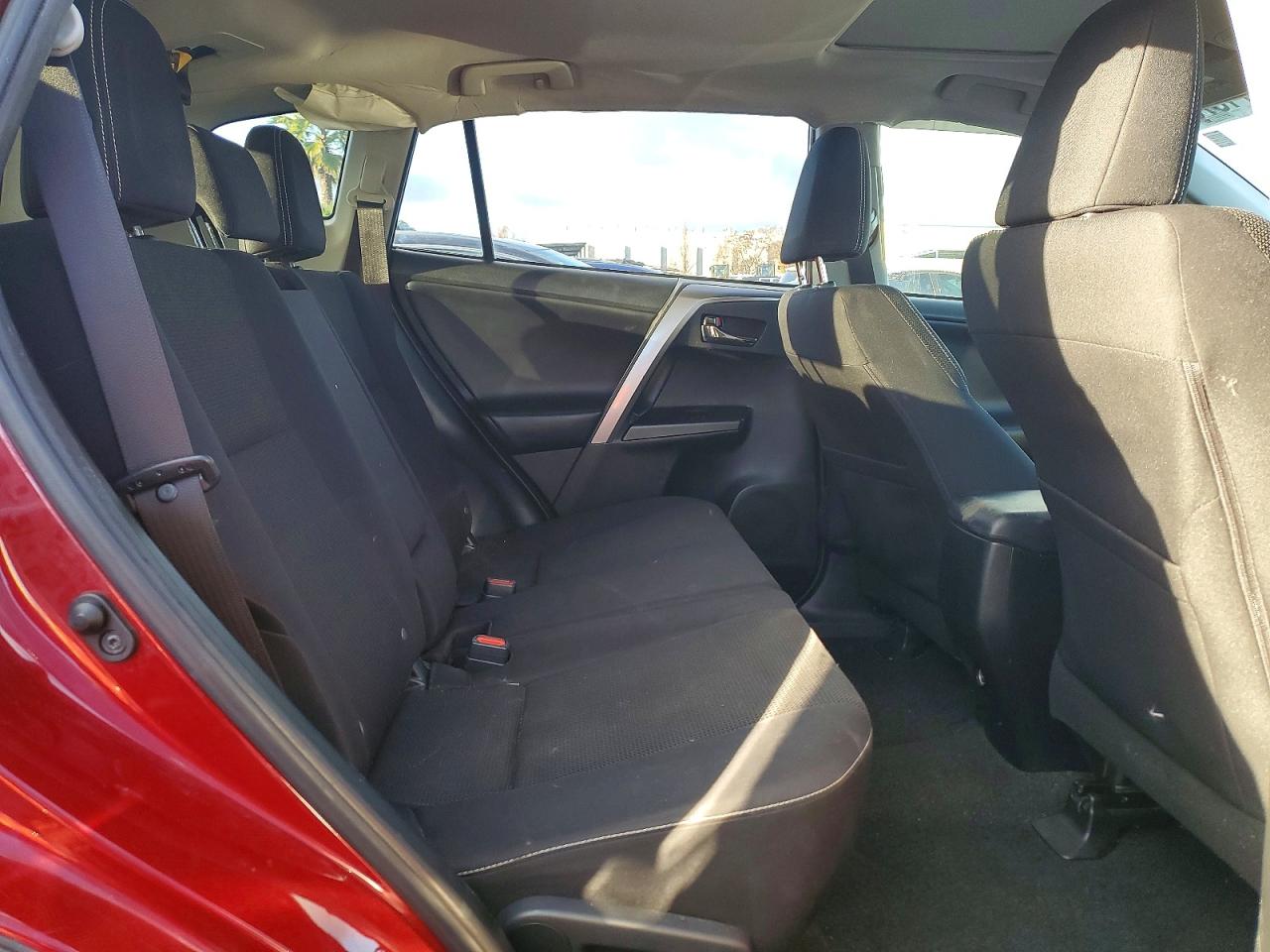 2018 TOYOTA RAV4 ADVENTURE photo 11