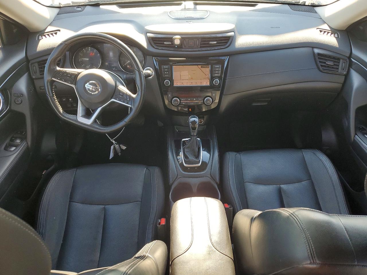 2018 NISSAN ROGUE S photo 8