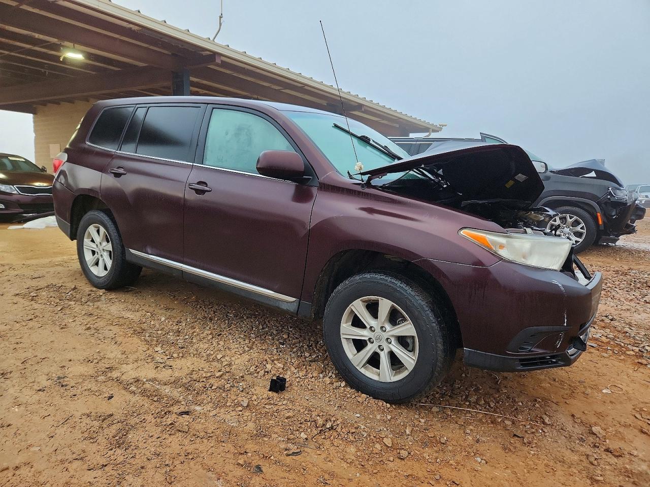 2012 TOYOTA HIGHLANDER BASE photo 4
