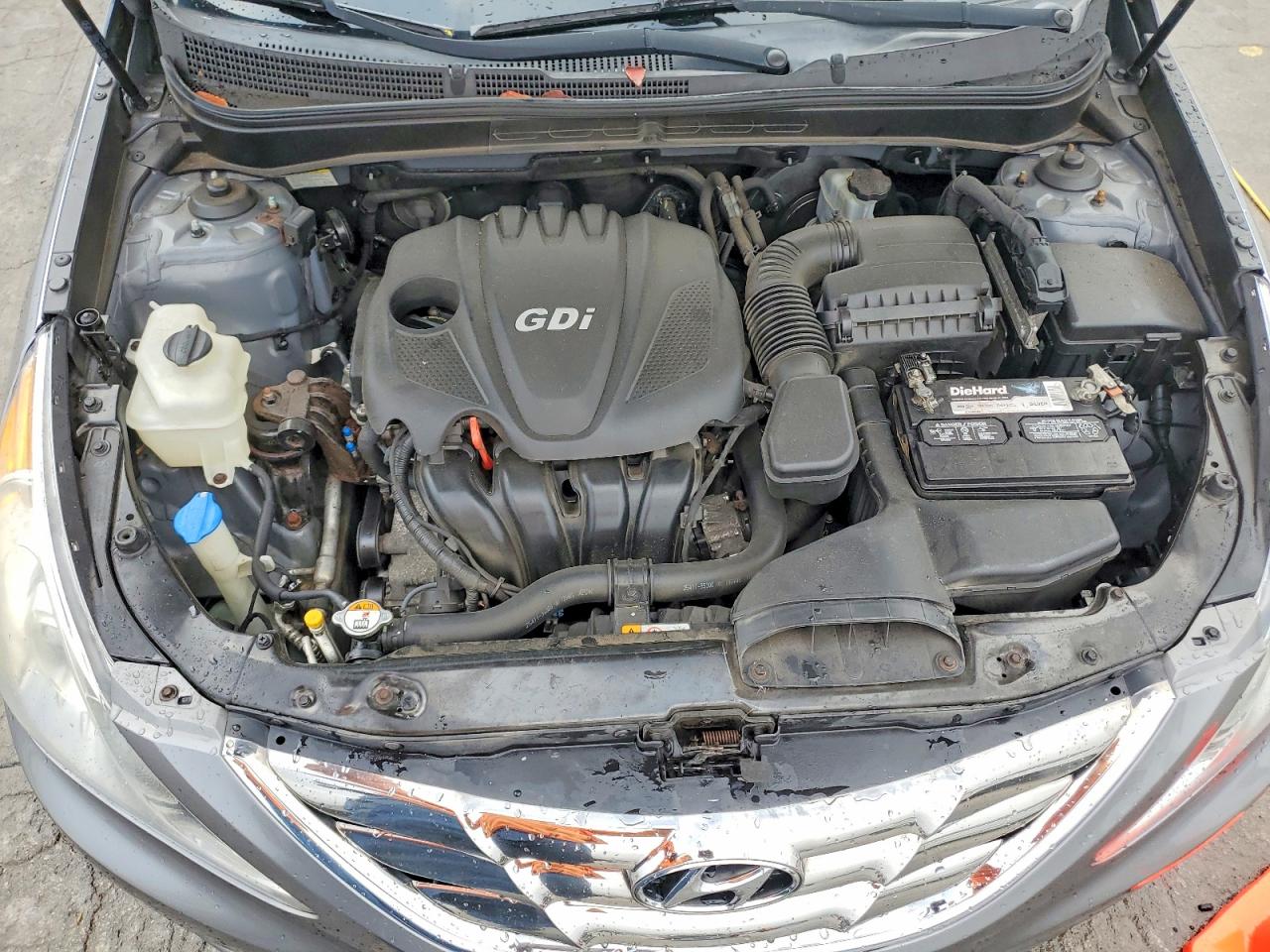 2013 HYUNDAI SONATA SE photo 11