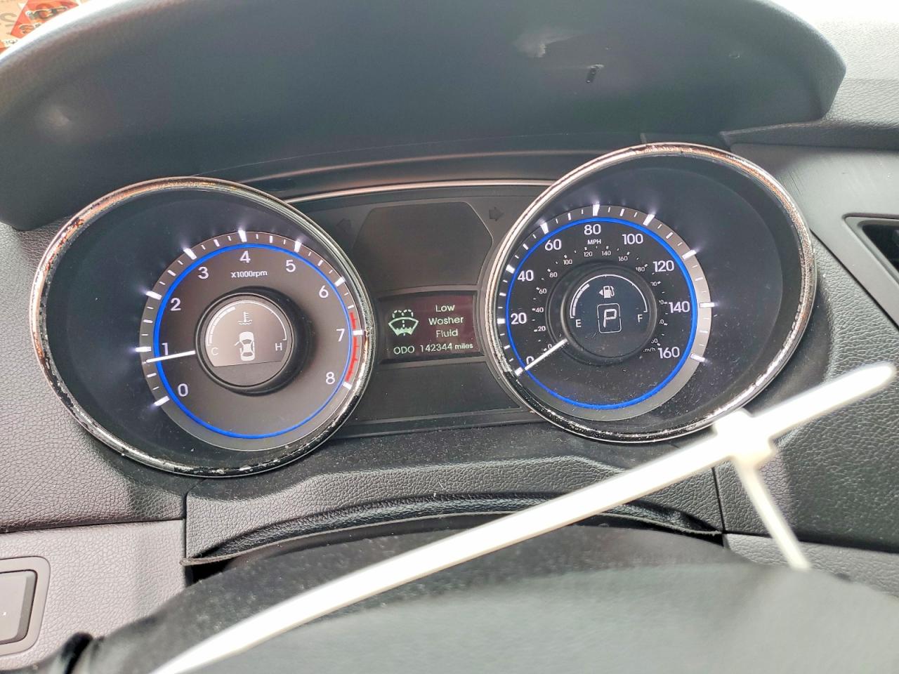 2013 HYUNDAI SONATA SE photo 9