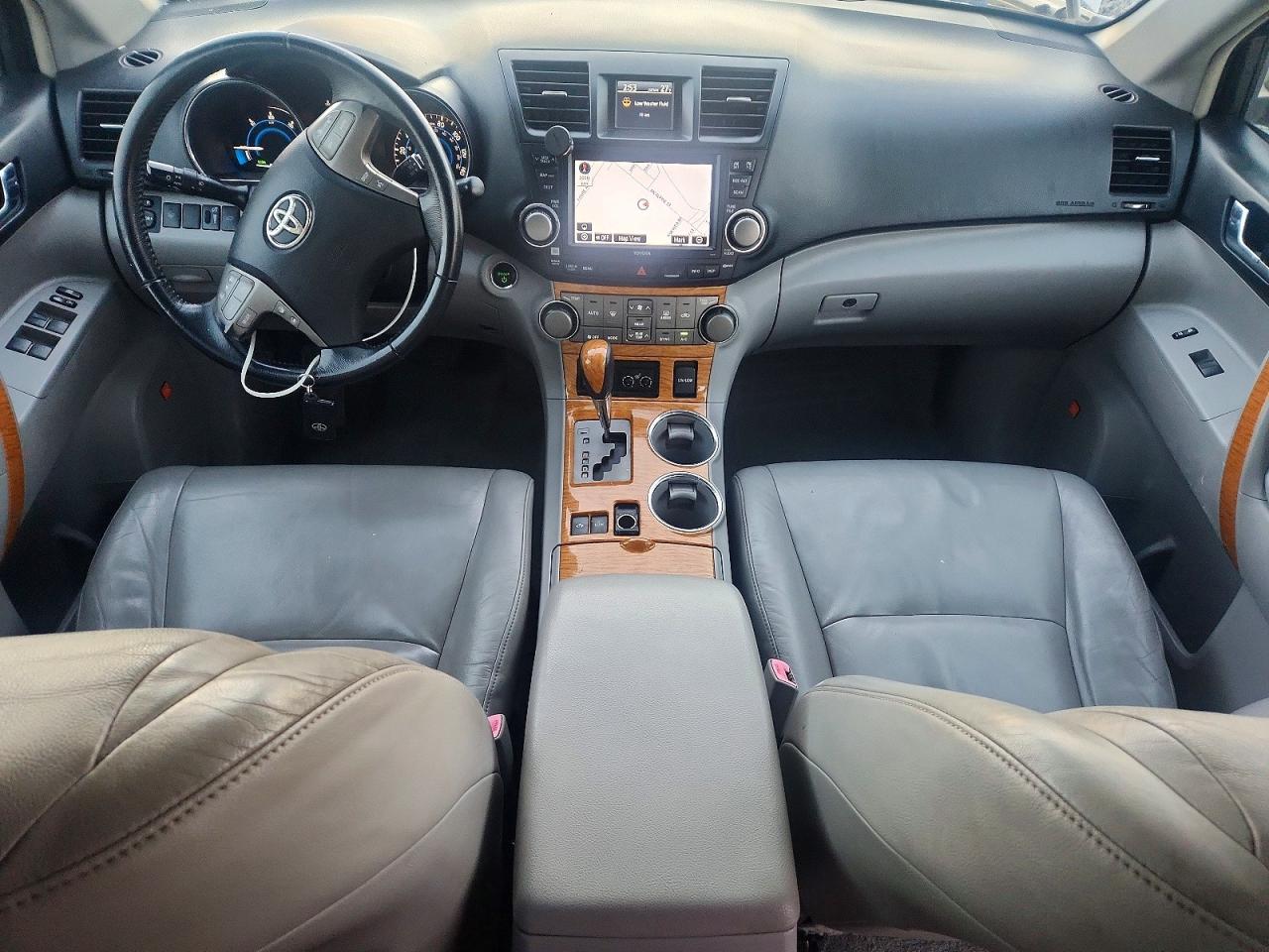 2010 TOYOTA HIGHLANDER HYBRID LIMITED photo 8