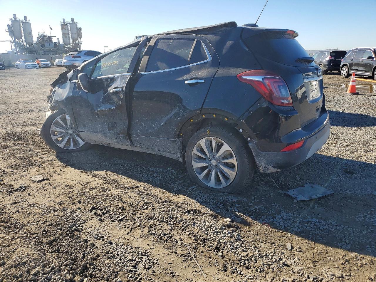 2019 BUICK ENCORE ESSENCE photo 2