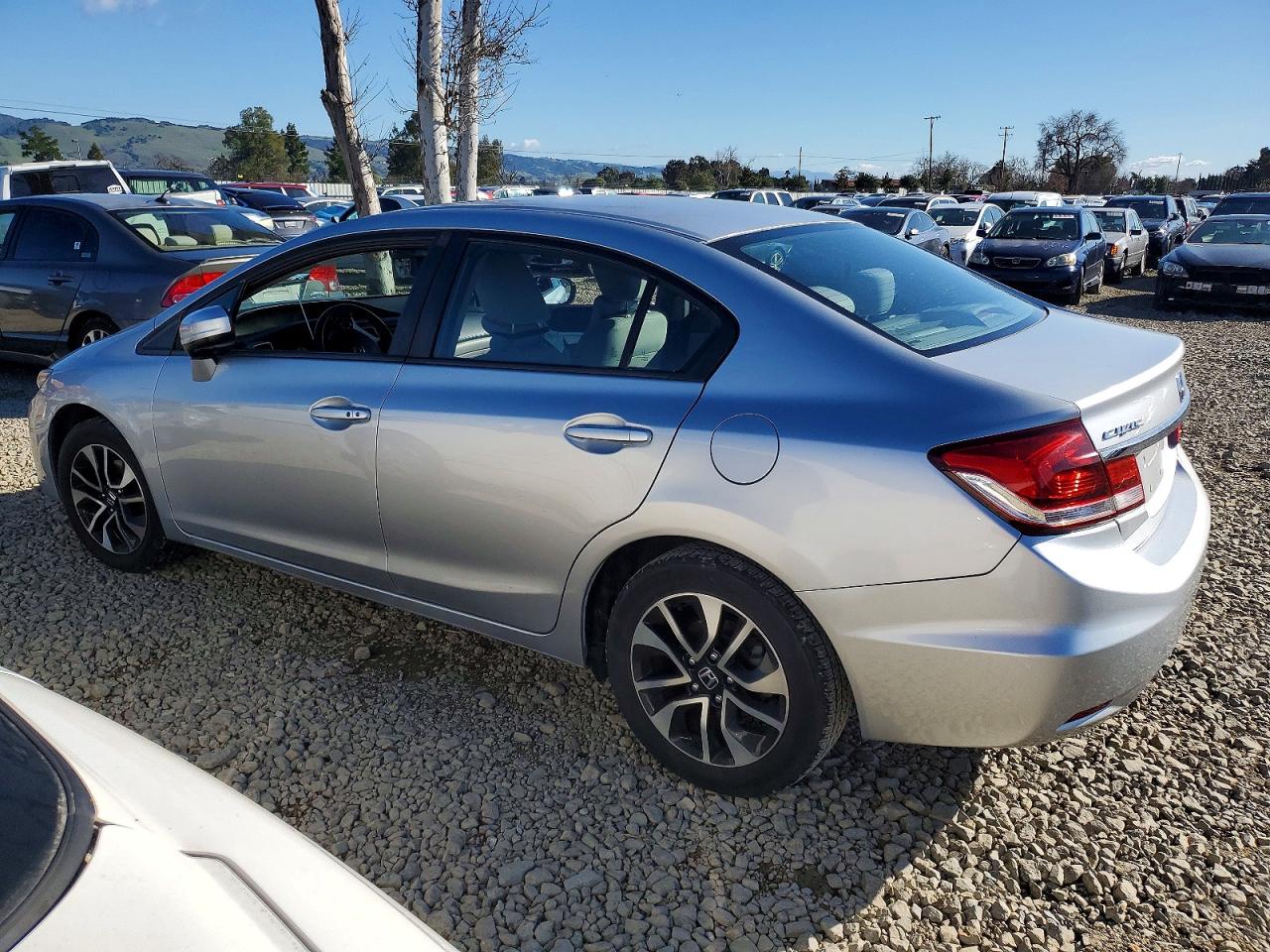 2015 HONDA CIVIC EX photo 2