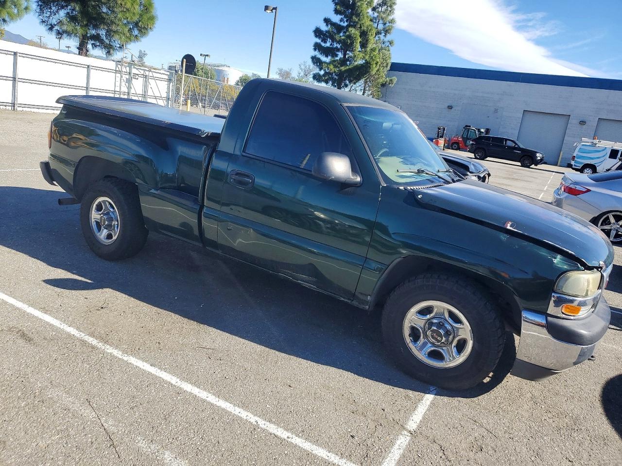 2001 GMC NEW SIERRA C1500 photo 4