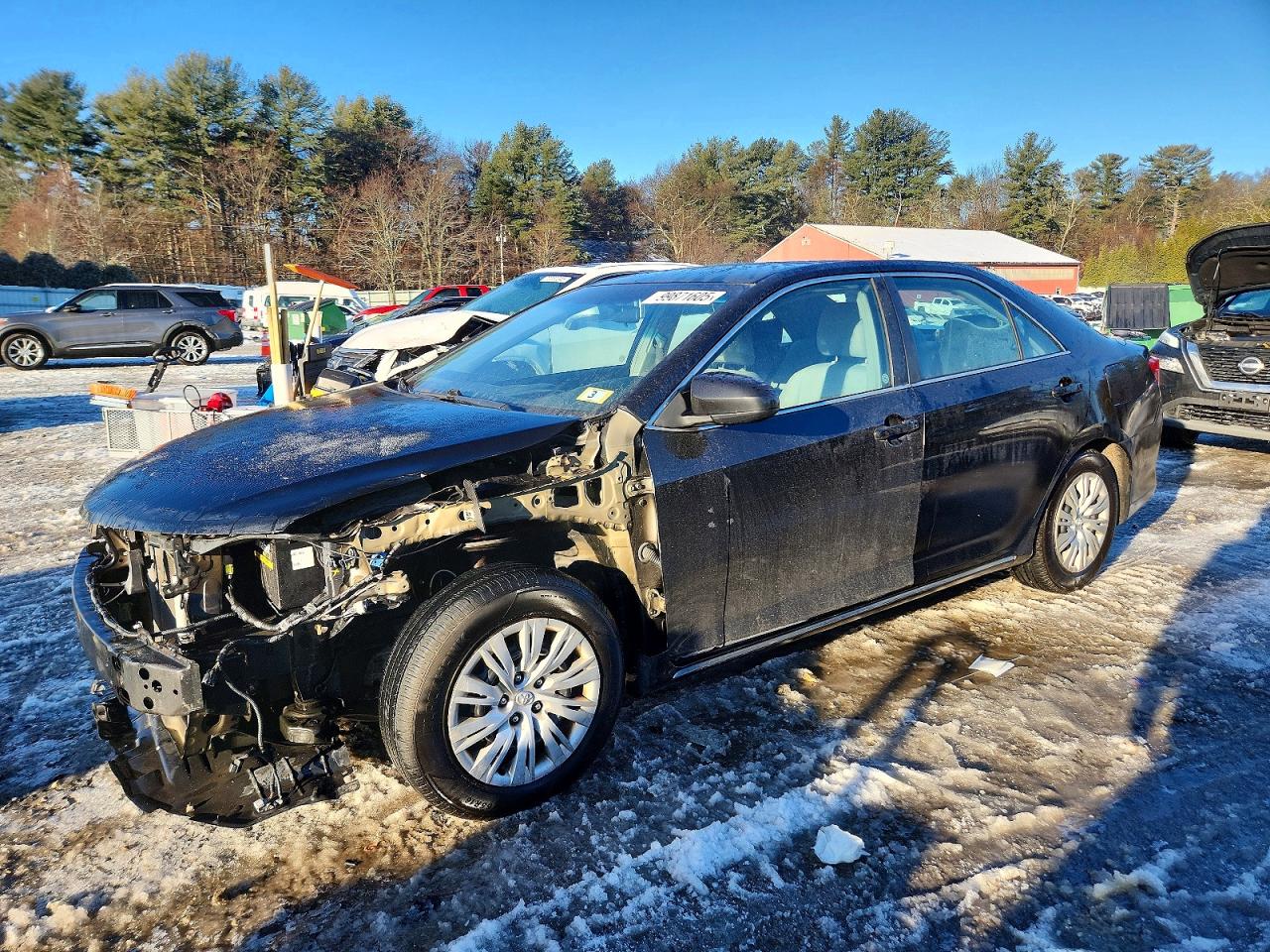 2014 TOYOTA CAMRY