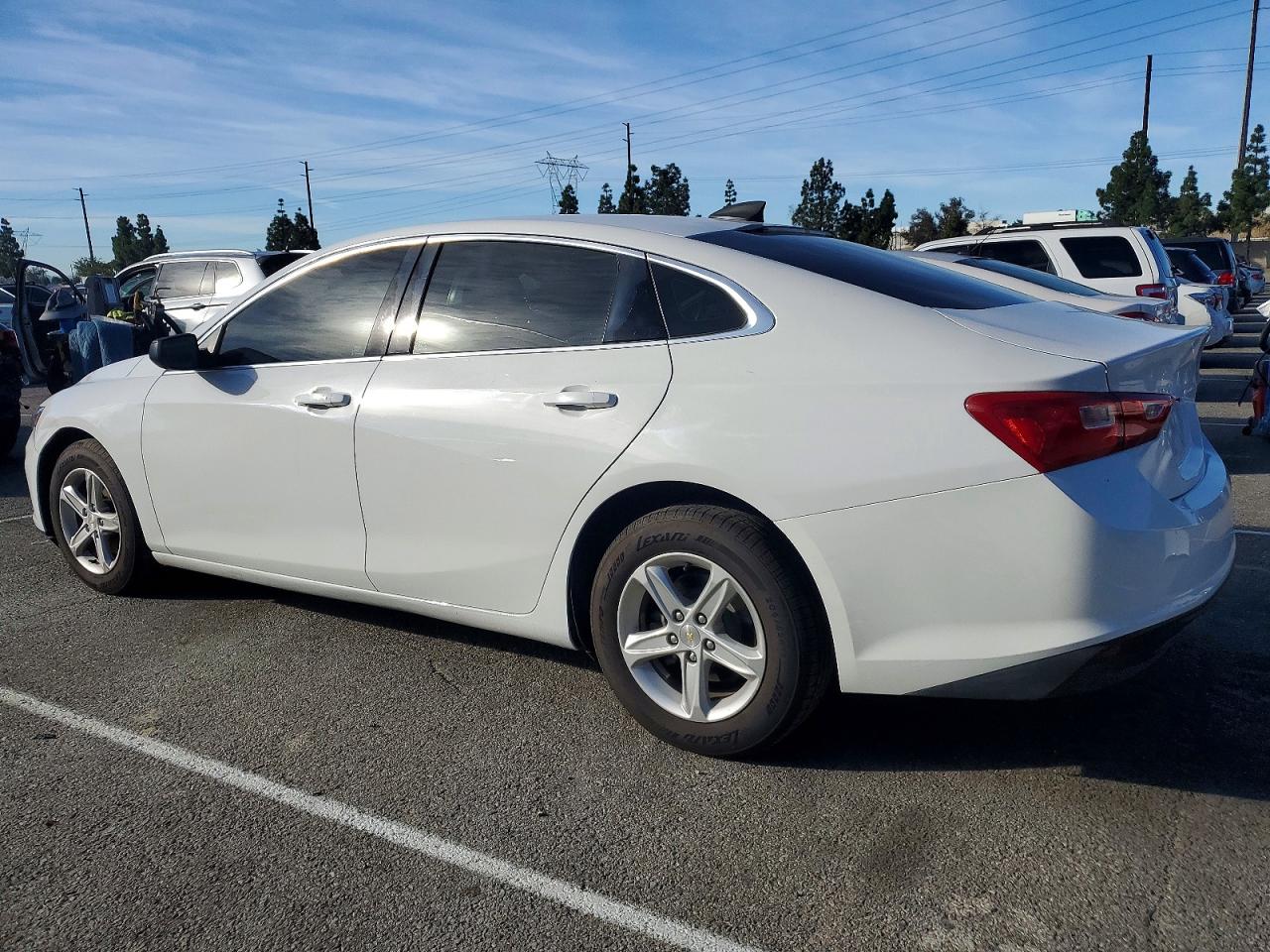 2020 CHEVROLET MALIBU LS photo 2