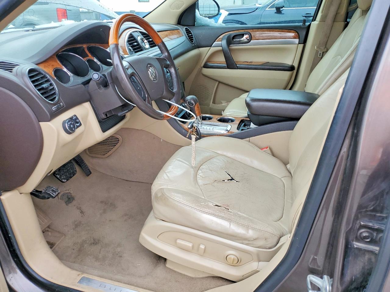 2010 BUICK ENCLAVE CXL photo 7
