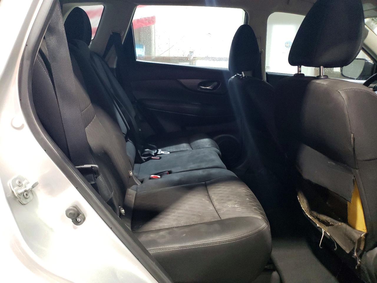 2018 NISSAN ROGUE S photo 11