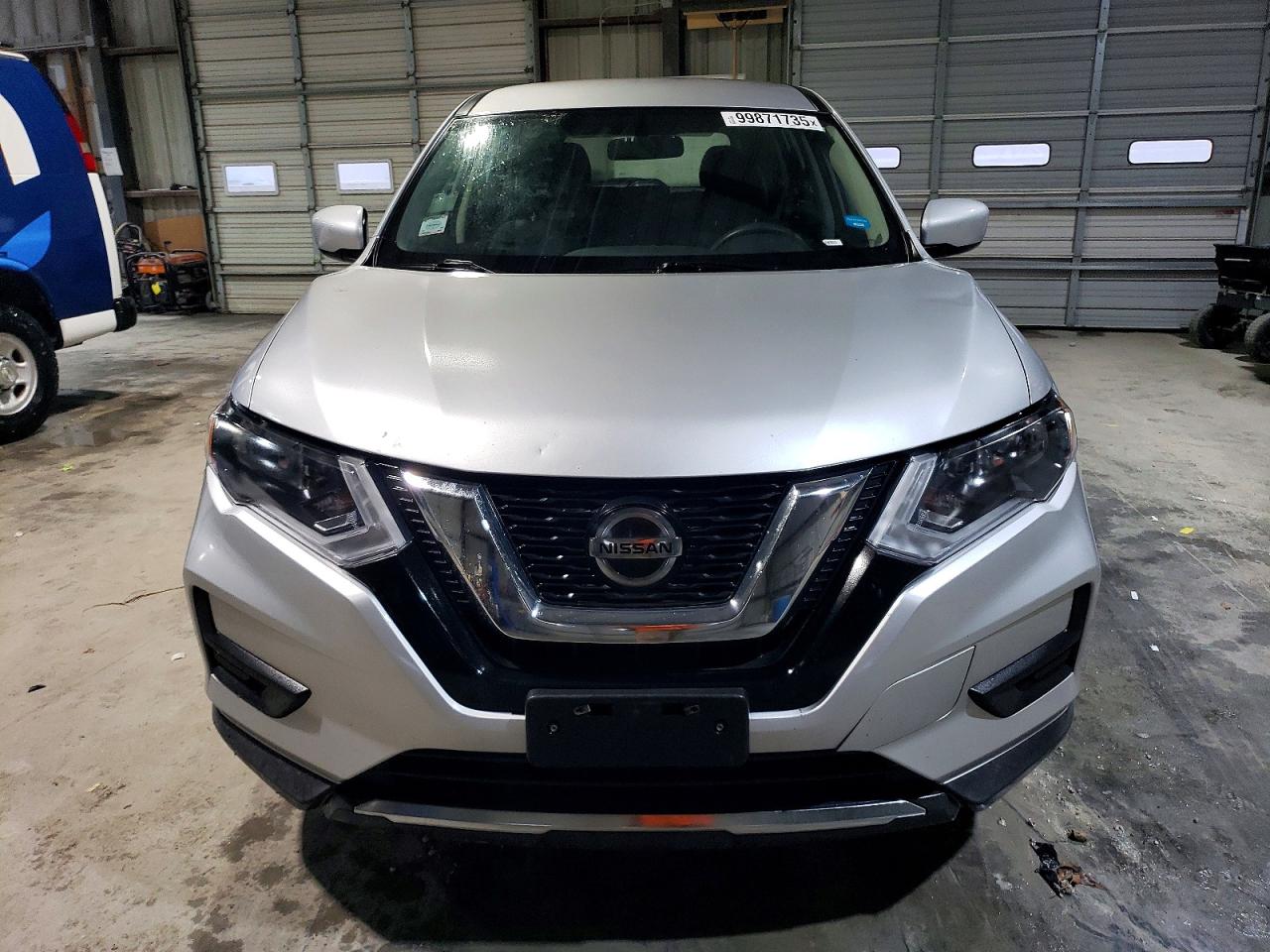 2018 NISSAN ROGUE S photo 5