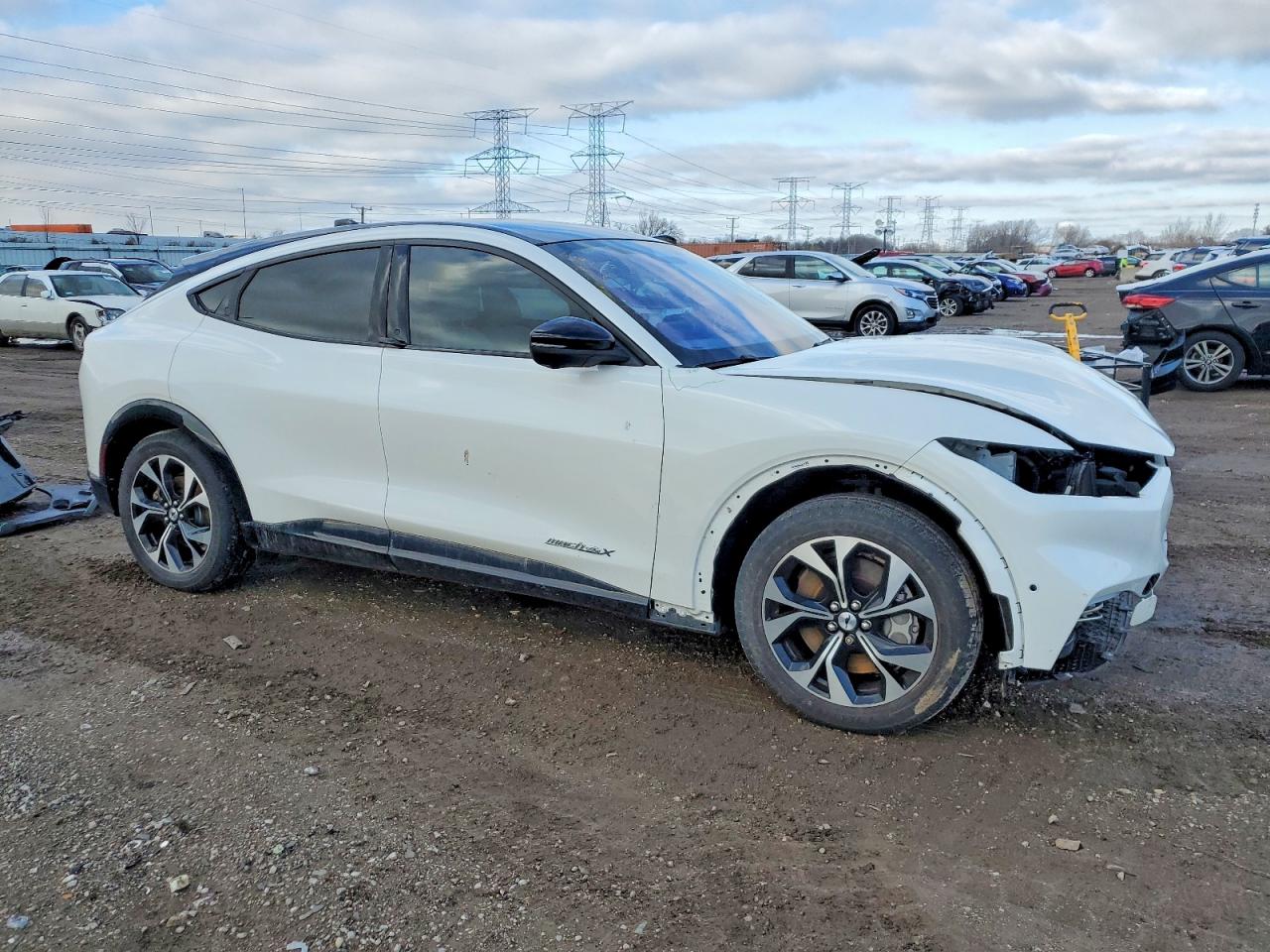 2021 FORD MUSTANG MACH-E PREMIUM photo 7