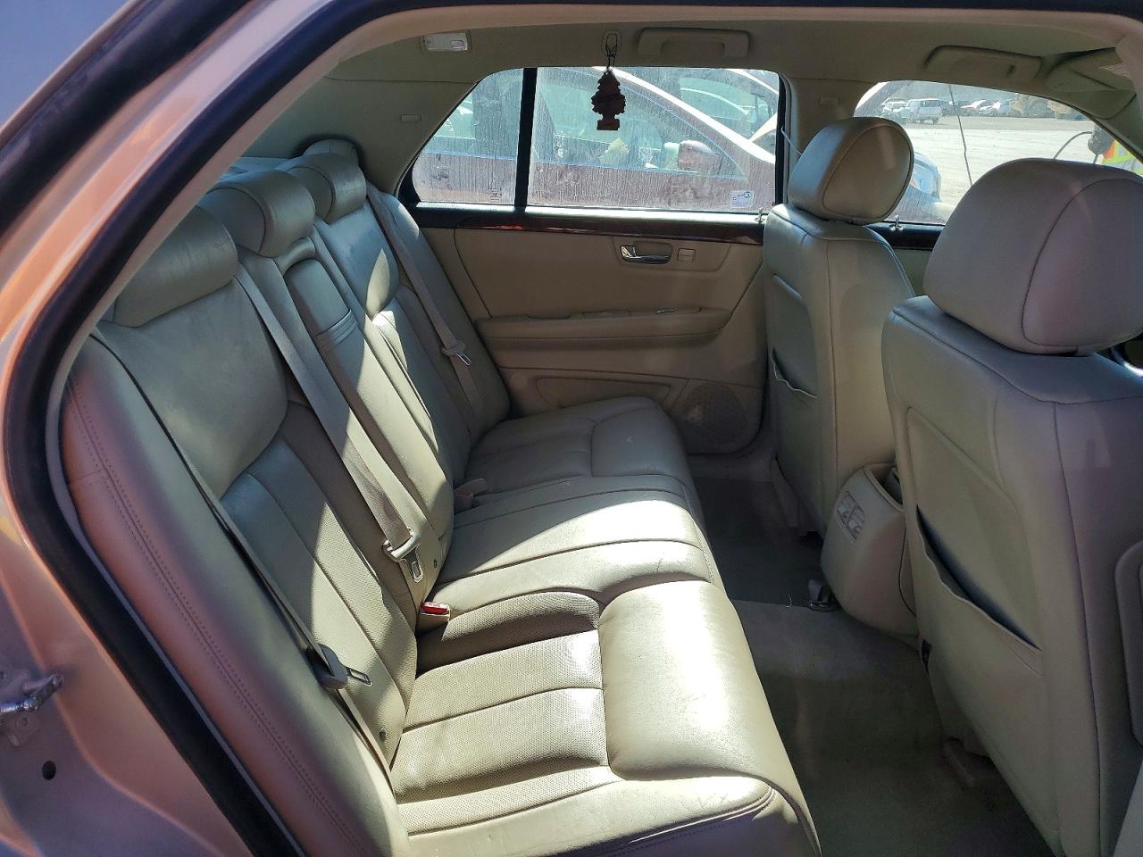 2007 CADILLAC DTS photo 19