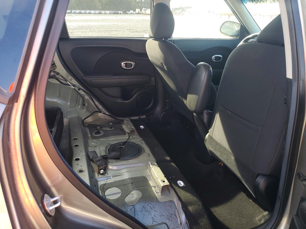 2014 KIA SOUL photo 10