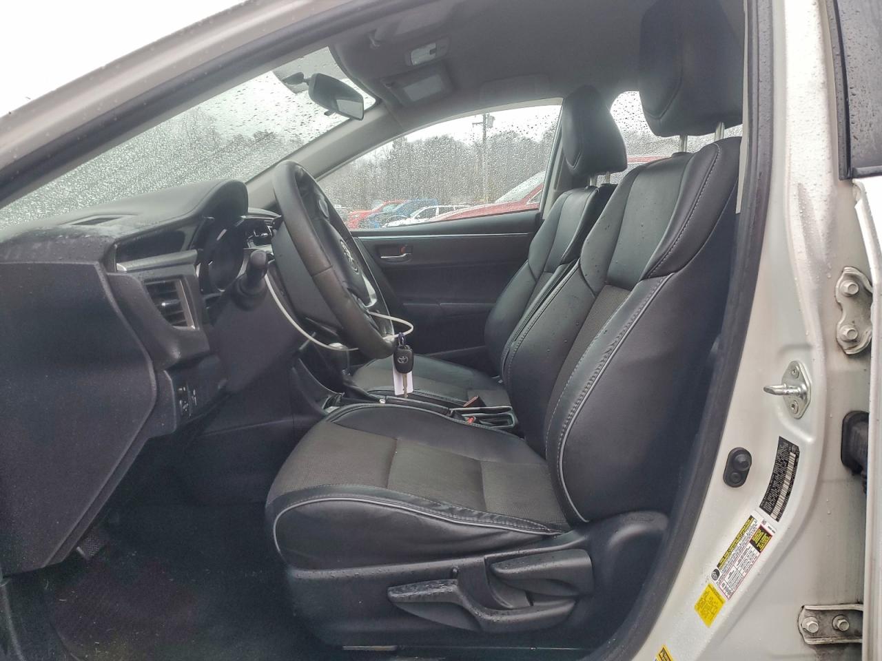 2016 TOYOTA COROLLA L photo 7