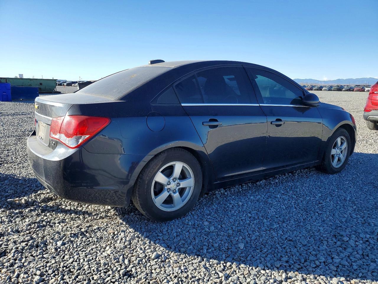 2015 CHEVROLET CRUZE LT photo 3