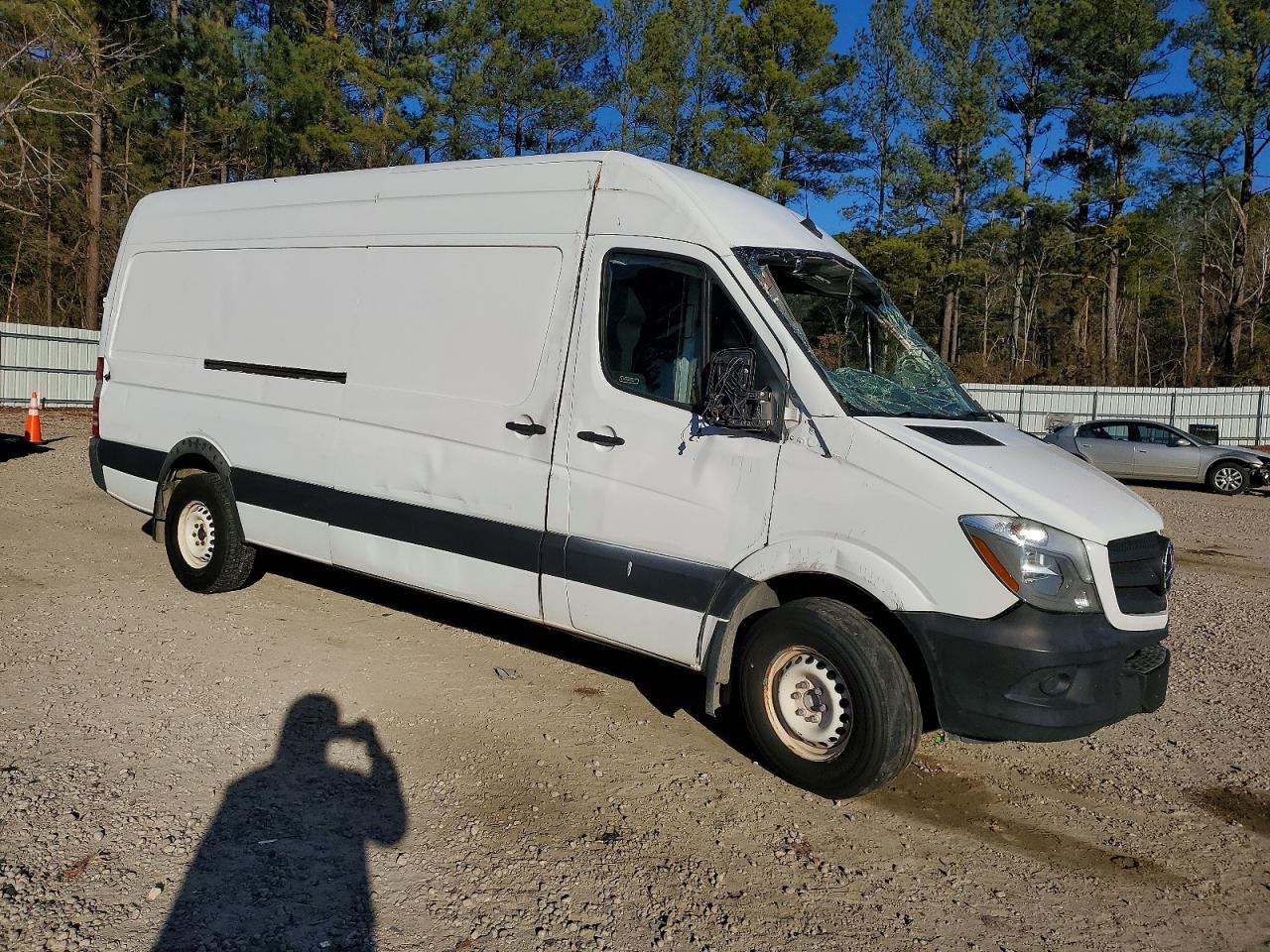 2018 MERCEDES-BENZ SPRINTER 2500 photo 4