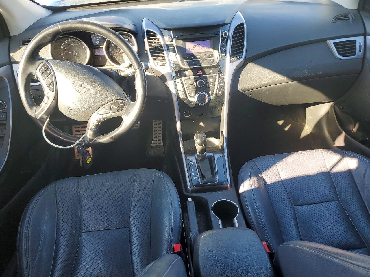 2013 HYUNDAI ELANTRA GT photo 8