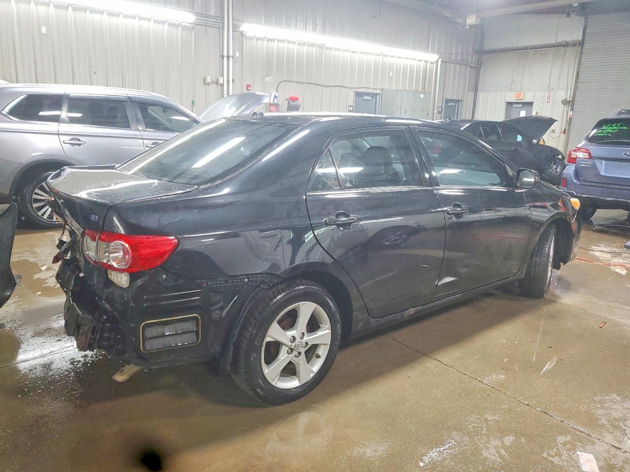 2013 TOYOTA COROLLA LE photo 7