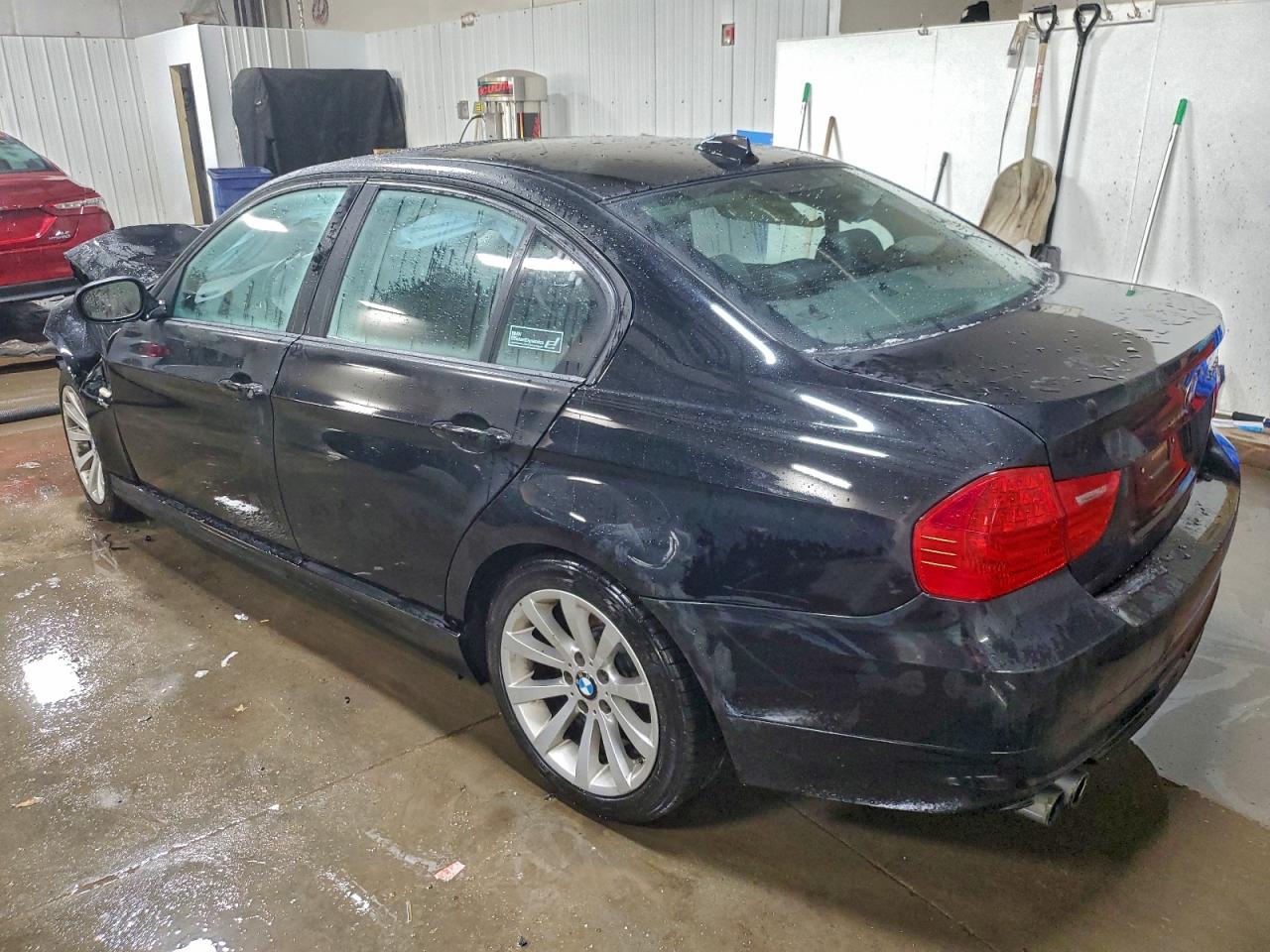 2011 BMW 328 XI photo 2