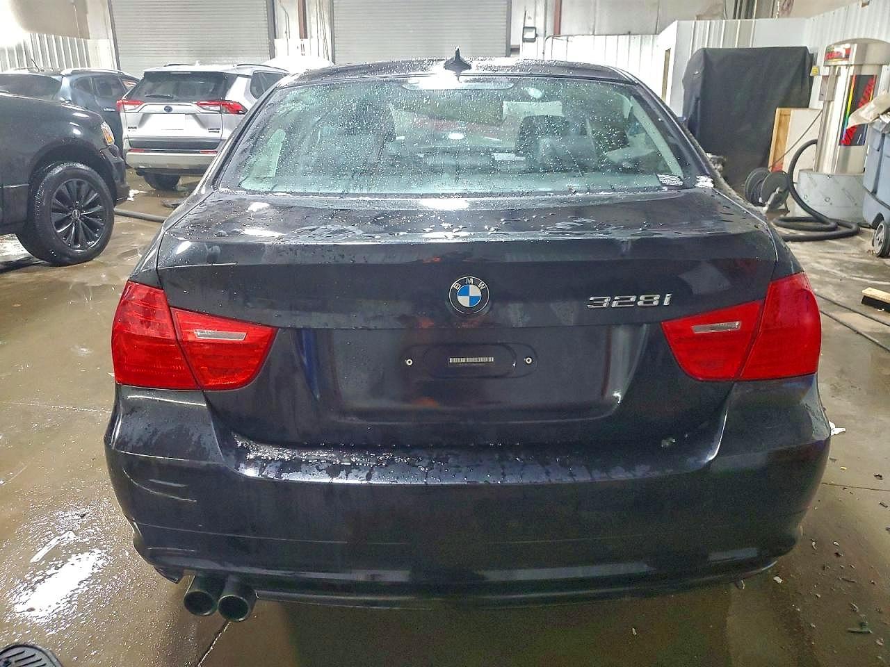 2011 BMW 328 XI photo 6