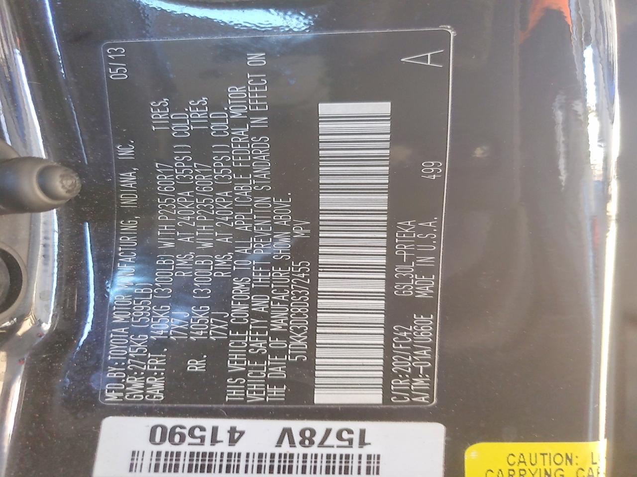 2013 TOYOTA SIENNA LE photo 13