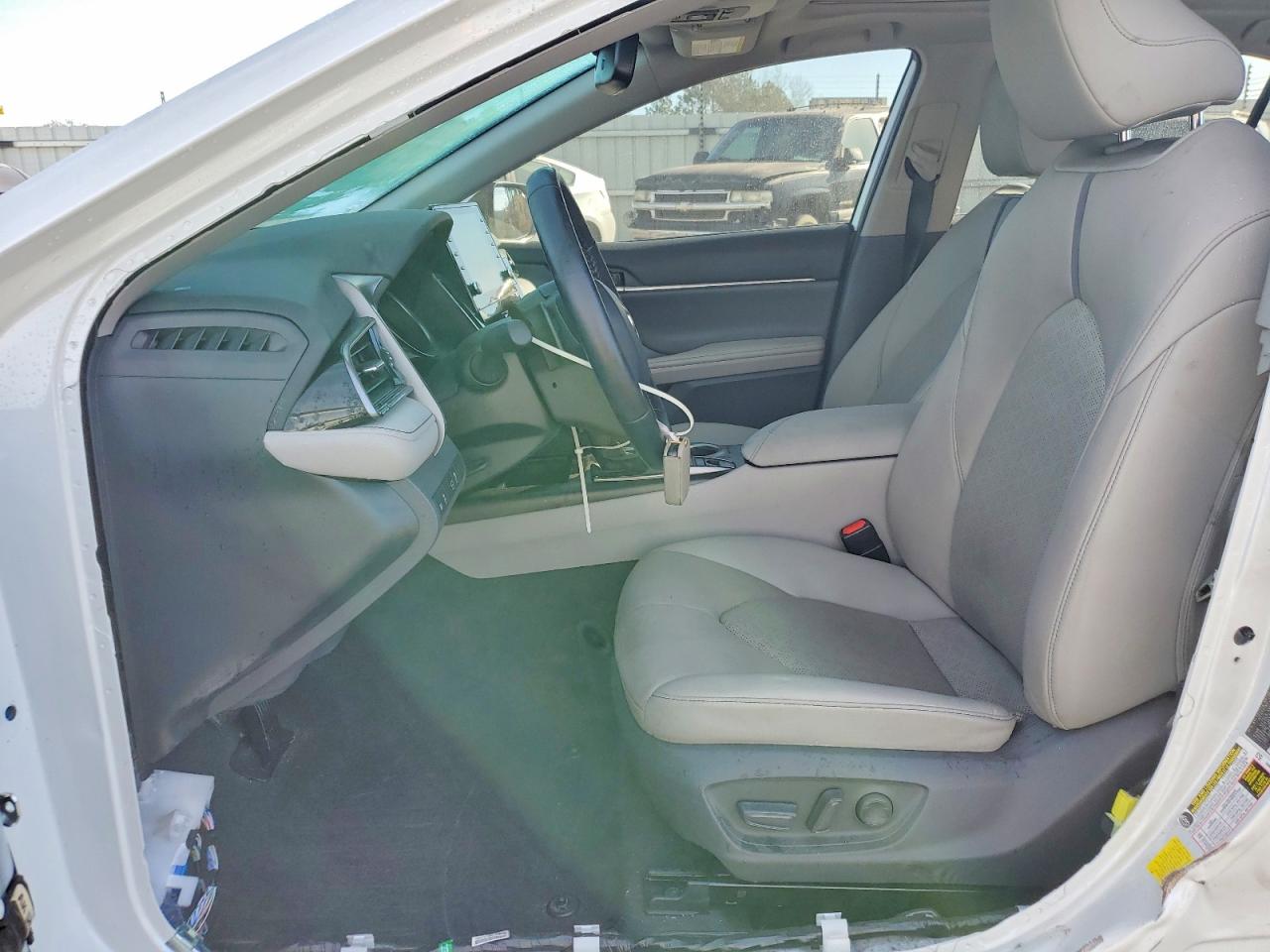 2021 TOYOTA CAMRY XSE photo 7