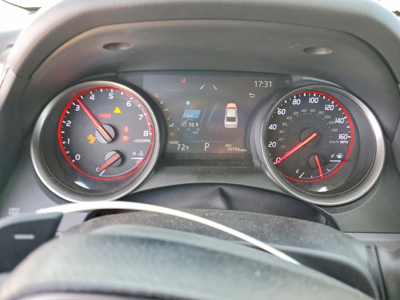 2021 TOYOTA CAMRY XSE photo 9