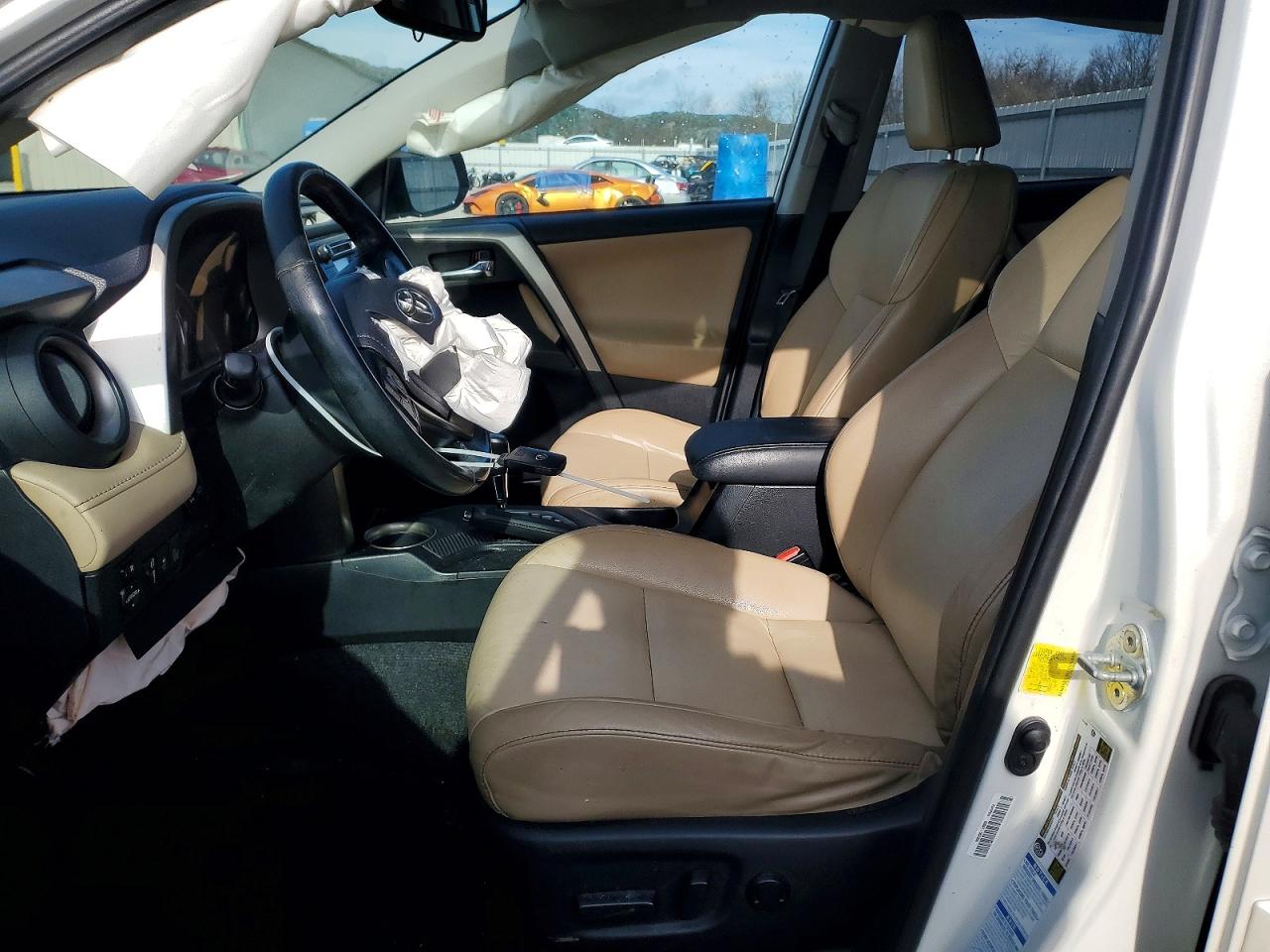 2015 TOYOTA RAV4 LIMITED photo 7
