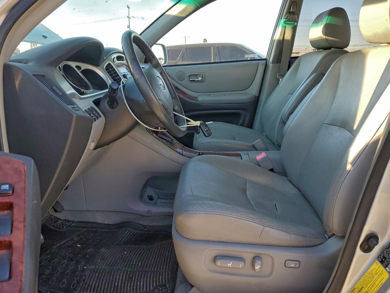 2006 TOYOTA HIGHLANDER LIMITED photo 13