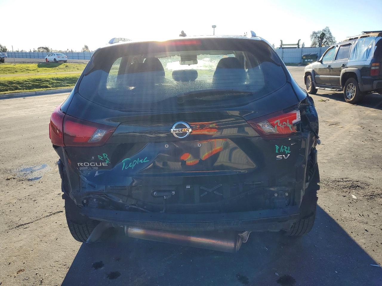 2018 NISSAN ROGUE SPORT S photo 6