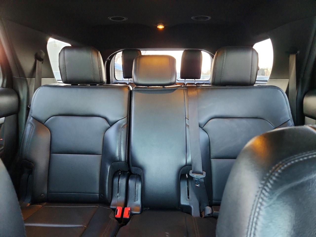 2016 FORD EXPLORER XLT photo 10