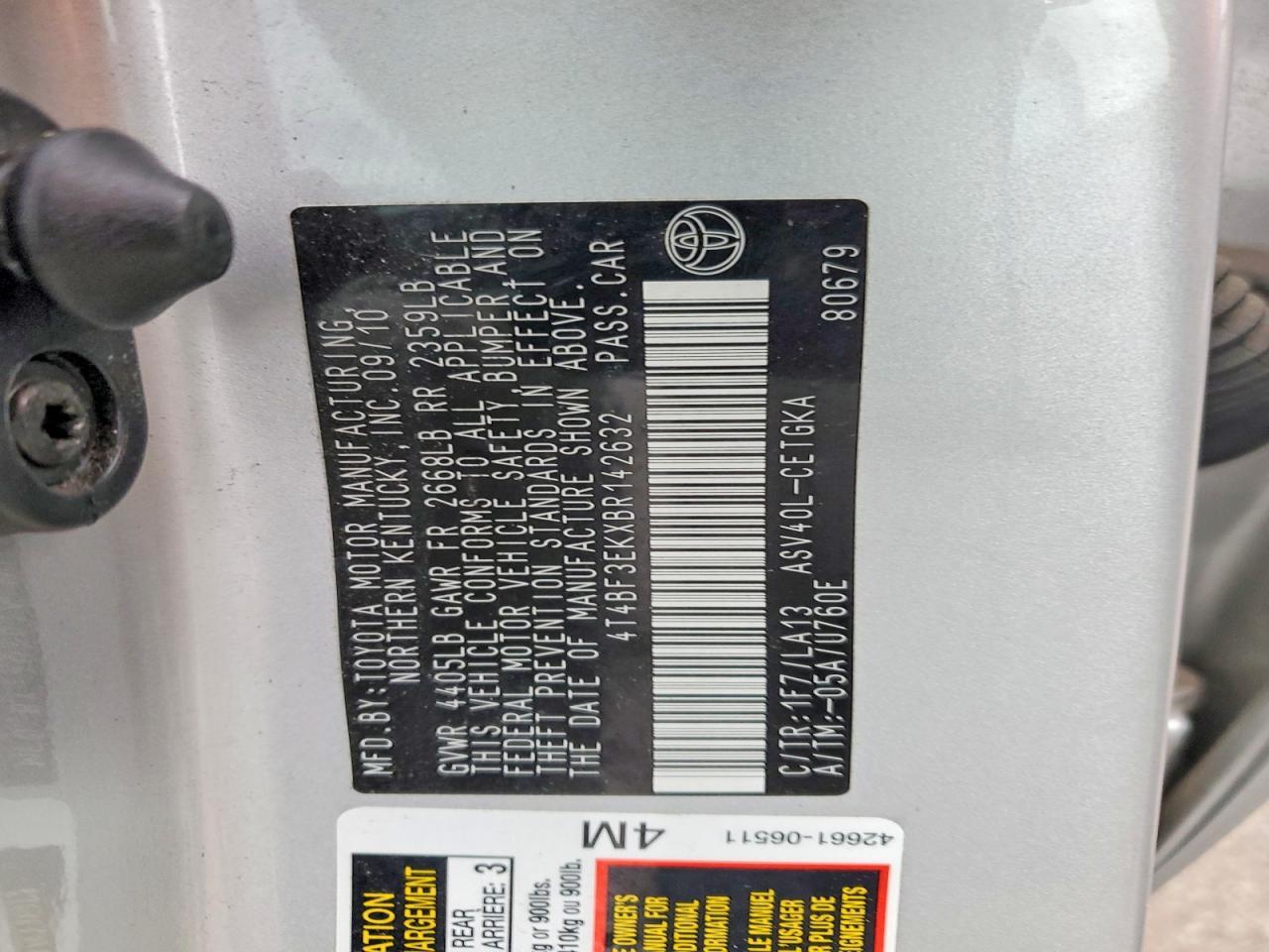 2011 TOYOTA CAMRY BASE photo 23